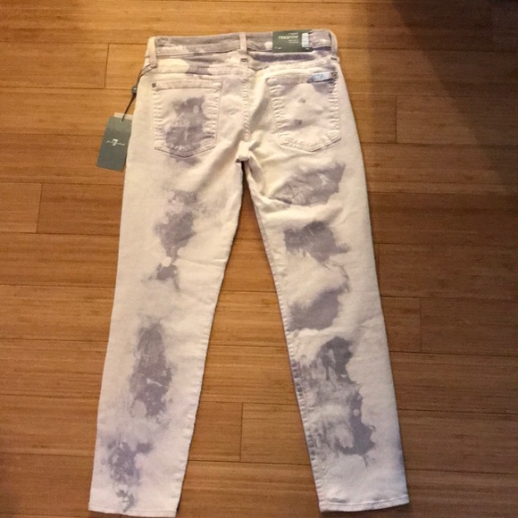 7FAM RARE Lilac/Purple Wash Roxanne Crop Jeans - Picture 4 of 8